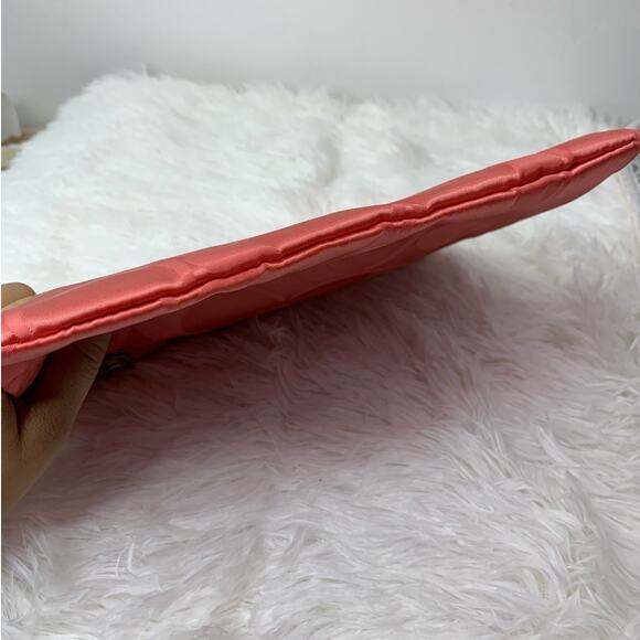 COACH Nylon Pouch Make up / Cosmetic Case - Picture 4 of 6